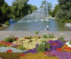 Kui reisite botanischer garten grugapark ja vajate hotelli, on mitu botanischer garten grugapark hotelli, kus saate peatuda. Grugapark Der Schonste Park In Essen