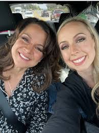 Heather Barrick's Instagram, Twitter & Facebook