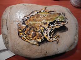Noch Ein Frosch Auf Stein In Acryl Fur Den Garten Hergestellt Wie Der Frosch Mit Fliege Zuvor 3d Art Painting Art Painting Painted Rocks