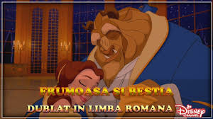 În ciuda temerilor sale, ea se împrietenește cu personalul fermecat al castelului și învață să privească dincolo de exteriorul hidos al bestiei și să vadă inima bună a prințului care este prins în trupul bestiei. Frumoasa Si Bestia 2019 Dublat In Limba Romana Audio Youtube
