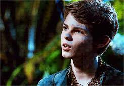 Tumblr Mwki83r4gk1t0vucfo2 250 Gif 245 171 Peter Pan Ouat Robbie Kay Peter Pan Peter Pan