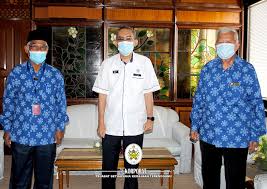 Aras 3, blok bendahara seri negeri, hang tuah jaya ayer keroh 75450,melaka. Setiausaha Kerajaan Terengganu Korporat Suk Terengganu Facebook
