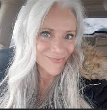 Living and loving life as a Natural Grey!!