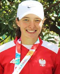 Iga świątek is a polish professional tennis player. Iga Swiatek Bio Height Wiki Age Boyfriend Net Worth Wiki Bioz