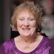 Karen Ansley's Instagram, Twitter & Facebook