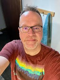 I'm looking for anyone who is an FFA alumni! Feel free to message me if you  were, thanks!