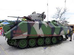 瑜玲育儿经 elaine teh sg buloh 兵营游 坦克车展览2013 malaysia travel military vehicles military