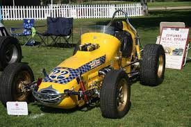I Love These Old Sprint Cars But Man They Where Crazy Back Then Sprint Car Racing Dirt Car Racing Sprint Cars