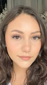 Abbi Gayle's Instagram, Twitter & Facebook