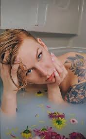 ustrwberriebb: Tori ⛸️❤ on Reddxxx | the NSFW Browser