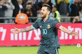 His car runs over some rough grass then back onto the highway, and the cut is suddenly. De Paul Puji Kepemimpinan Lionel Messi Okezone Bola