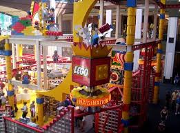 Fitting with the largest mall in the us, the lego ® store comes across as large too. Lego Store Moa Online Discount Shop For Electronics Apparel Toys Books Games Computers Shoes Jewelry Watches Baby Products Sports Outdoors Office Products Bed Bath Furniture Tools Hardware Automotive Parts