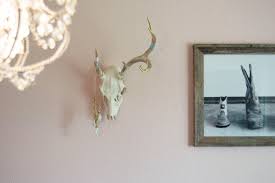 White antlers, color scheme that matches living area. Antler Envy Boho Inspired Projects The Diy Mommy