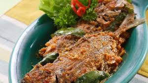 Kita bagi #ikanselar sebagai santapan. Makan Jadi Lupa Kata Kenyang Karena Ikan Selar Goreng Cabai Semua Kleuarga Pasti Suka Bangka Pos