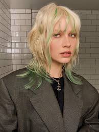 Hi everyone! I am looking for a bleach and tone model! i have an opening  today at 2:30 or i have openings early as 10 AM next monday! If you're  interested comment