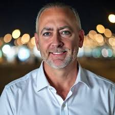 Dan Real (@danreal21)