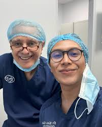 Dr. Mario R. Veliz-Chen