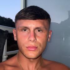 Listen to Cant go homeeeeeee (; by JackBuckley in Two bottles of Buckley  and an Ion speaker playlist online for free