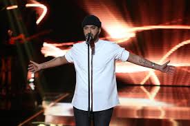 Une série noire pour the voice. Slimane Gagnant The Voice 2016 Il L Emporte Apres Une Finale Sous Tension