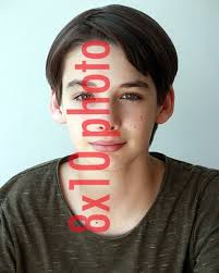 DYLAN KINGWELL #13,the good doctor,baby-sitters club,superman & lois,8x10  PHOTO