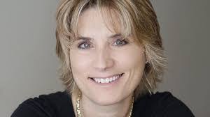 Daphne Carmichael's Instagram, Twitter & Facebook