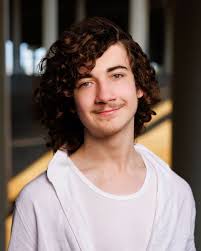 HC2 (Copy) — Institute of Contemporary Dance