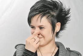 как избавиться от запаха в обуви с помощью перекиси Kak Izbavitsya Ot Zapaha V Obuvi Vonyaet Obuv Novosti Na Kp Ua