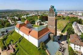 Darmstadt has few tourist attractions, but if you should happen to be there, or if you particularly enjoy art nouveau, the mathildenhöhe is not to be missed. Mathildenhohe Kunstlerkolonie Mathildenhohe