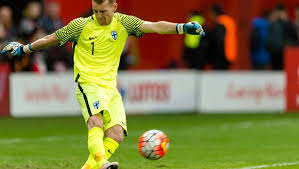Lukas hradecky, 31, from finland bayer 04 leverkusen, since 2018 goalkeeper market value: Angeschlagener Hradecky In Finnlands Aufgebot