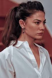 Demet ozdemir was born on 26 february 1992 in kocaeli, turkey. 340 Demet Ozdemir Ideas In 2021 Sanem Turkish Actors Turkish Beauty