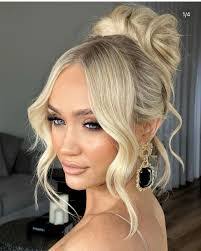 Katie Flatley's Instagram, Twitter & Facebook