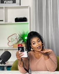 Thembuluwo Netshivhazwaulu (@boldly_owamie) • Instagram photos and videos