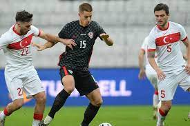 La violente charge de matthäus contre guardiola actu. La Turquie N Arrive Pas A Battre La Guinee De Didier Six L Equipe