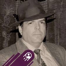 Can reservations be made for dining room during non-showtimes?