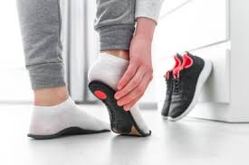 Biar gak usah suntik pemutih gitu. Mengulas Kaki Diabetes Komplikasi Yang Bisa Berujung Amputasi Hello Sehat