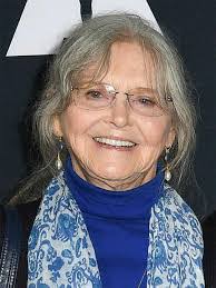 Melinda Dillon's Instagram, Twitter & Facebook