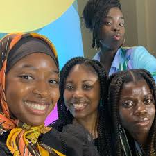 I focused and accomplished it! 👩🏿‍🎓🙌🏿 I appreciate @goldmansachs for  the opportunity of teaching me how to operate my business, and investing in  my Dreams to come! I'm proud of myself! I