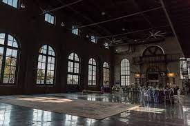 The Steam Plant Dayton Wedding Ideas Locations Cincinnati Wedding Photographers Cincinnati Wedding Venues Cincinnati Weddings