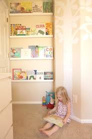 Diy Space Saver Bookshelf Space Savers Diy Space Bookshelves