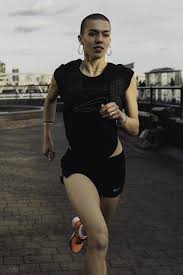We find out by speaking with 8 inspiring malaysian women runners why should women run a marathon? Nike News Apparel Archive