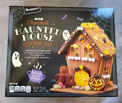 After many years creating houses during the holidays — and even a halloween haunted house earlier this year — we decided to try something different from aldi and make a gingerbread train. Benton S Chocolate Haunted House Cookie Kit Aldi Reviewer