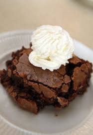 Pinner Says This Looks Like A Brownie But It Is So Much More This Is The Recipe From The Garden Restaurant In Tulsa Baked Fudge Recipe Fudge Recipes Baking