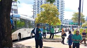 Greve de ônibus em Manaus: rodoviários paralisam 100% da frota nesta segunda-feira; VÍDEO