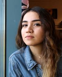 Photo 1-2 Window Light Portrait