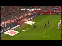 Step inside and take a look at our enormous selection of fc bayern munich football gear, player memorabilia and more fun items, toys and games than you can shake a stick at. Bayern De Munique 2 X 0 Sao Paulo Melhores Momentos 31 07 2013 Youtube