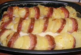 Cessez D Acheter De L Ail Cultivez Le Sans Fin Avec Ces Simples Astuces Jardinieres Bon A Savoir En 2020 Gratin De Pommes Saucisse De Morteau Et Recettes De Cuisine