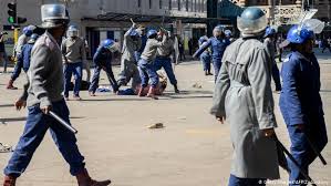The city was the capital of the kingdom of zimbabwe, which was a shona (bantu) trading empire.zimbabwe means stone houses in shona. Activists Say New Zimbabwe Resembles Robert Mugabe S Africa Dw 29 08 2019