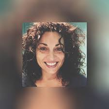 Marie Evans's Instagram, Twitter & Facebook