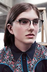 Darian Ware's Instagram, Twitter & Facebook