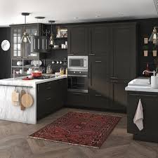 Cuisine Authentique Noire Et Marbre Leroy Merlin En 2020 Cuisine Noire Cuisine Moderne Cuisines Maison